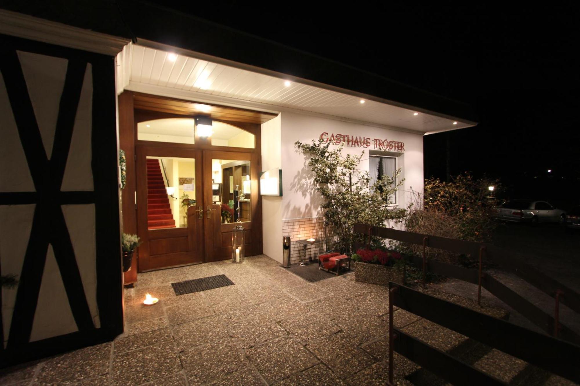 Hotel Gasthaus Troester Schmallenberg Eksteriør billede