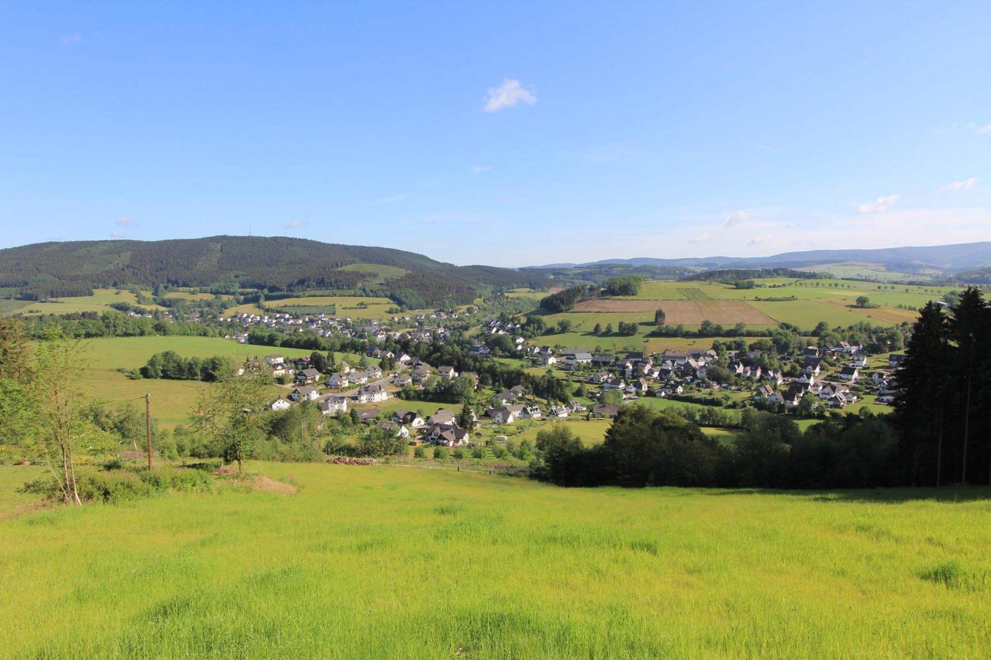 Hotel Gasthaus Troester Schmallenberg Eksteriør billede