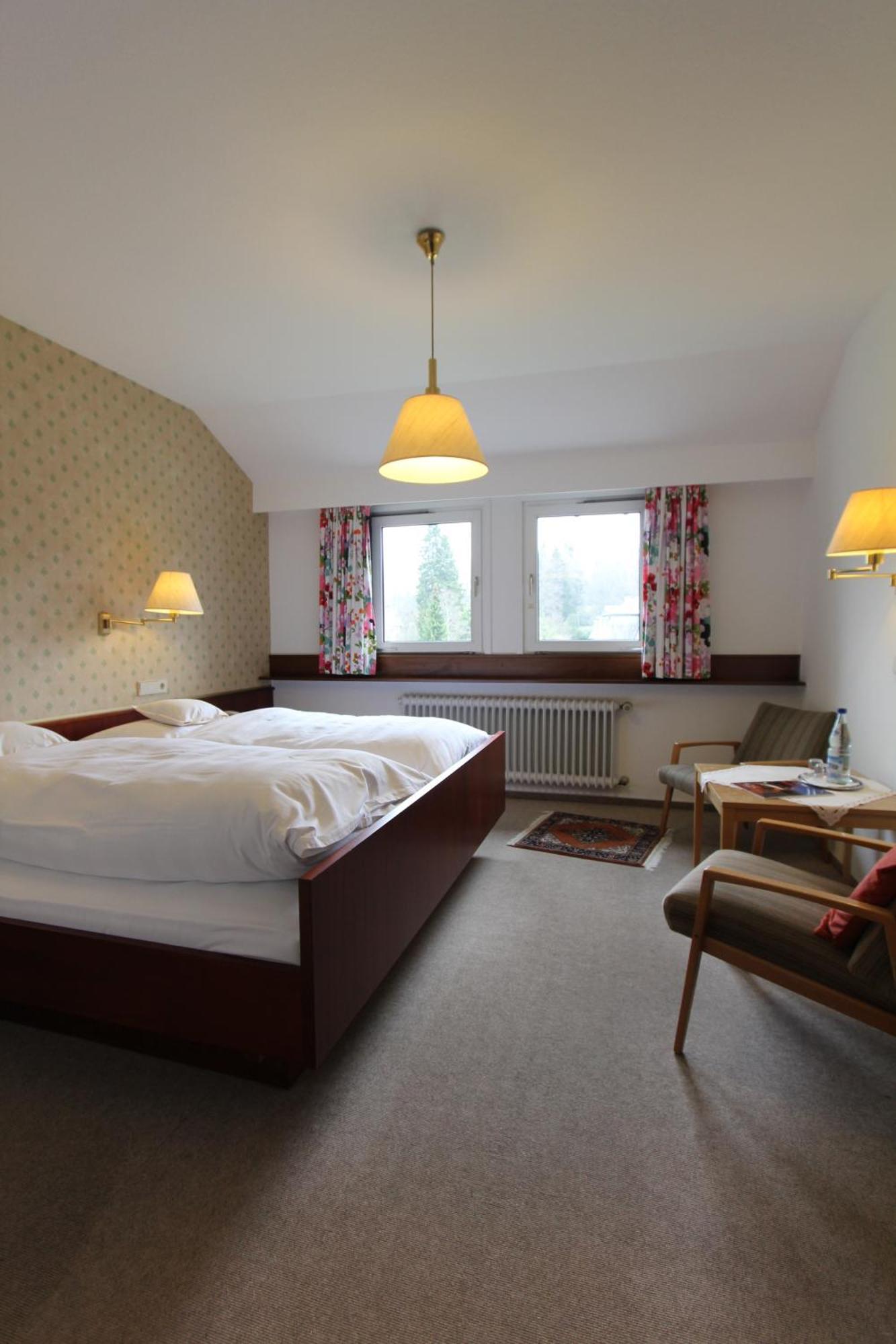 Hotel Gasthaus Troester Schmallenberg Eksteriør billede